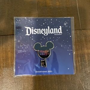 2021 Magic Key Disney Pin